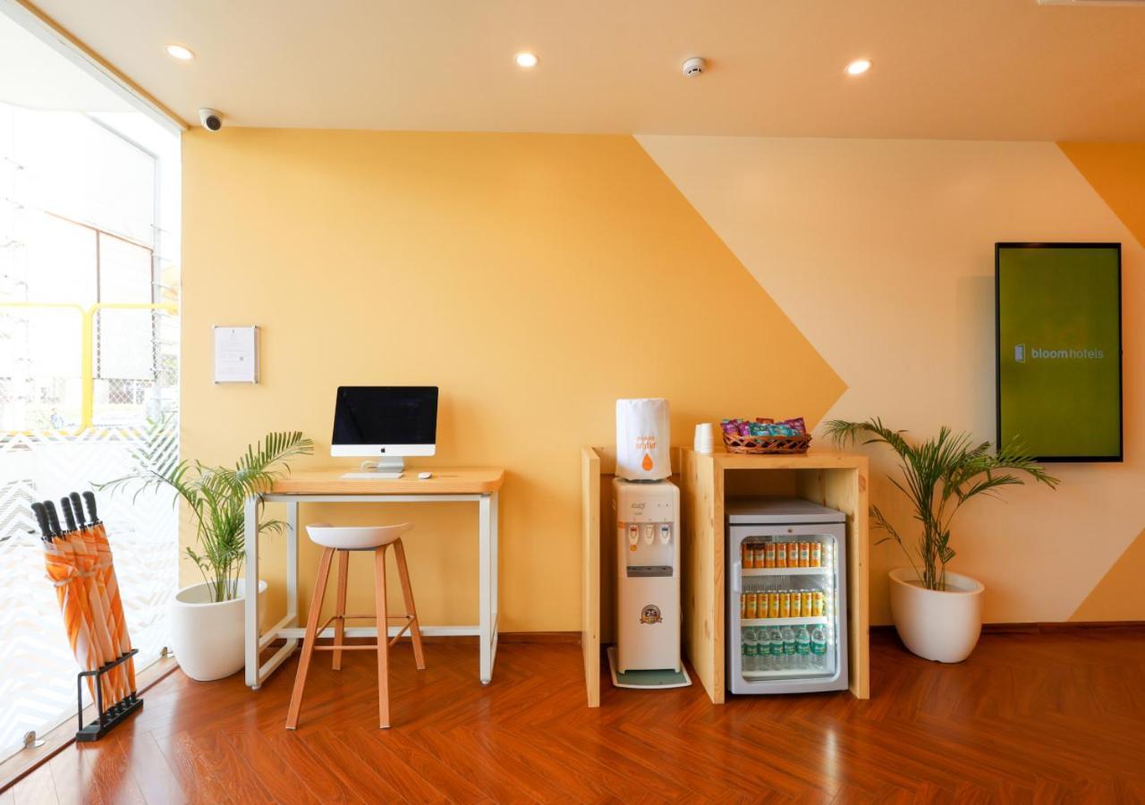 Bloom Hotel - Golf Course Road, Sector 43 Gurgaon Ngoại thất bức ảnh